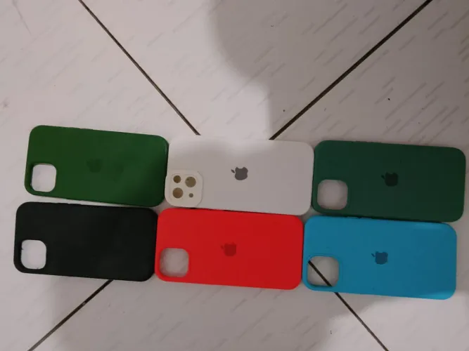 VENDO CASE IPHONE 13