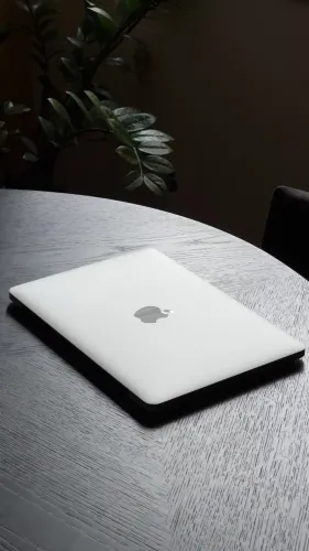 MacBook Pro 13 polegadas - Early 2015 - i5 / 8GB / 128GB SSD