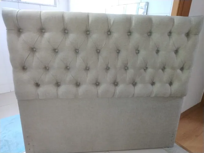 Cabeceira de cama box em linho