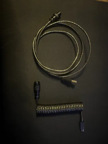 Cabo Coiled preto com dourado para teclado mecânico magnético NOVO