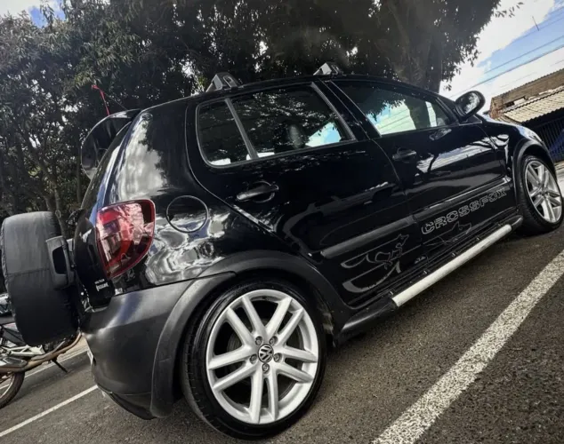Volkswagen Crossfox 1.6 MI Total Flex 8V 5P 2009