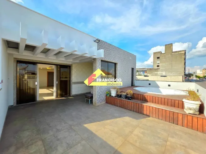 Apartamento Cobertura à venda, 4 quartos, 2 suítes, 4 vagas, Ipiranga - Divinópolis/MG