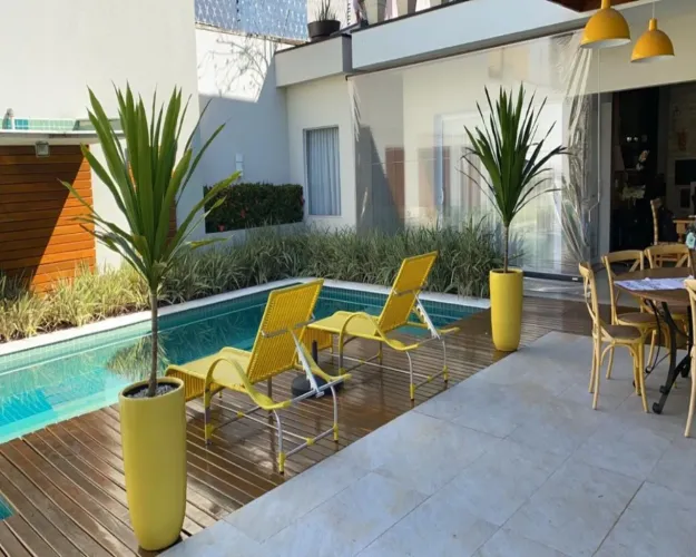Vendo Casa Acabamento Fino no Condomínio Aurora - 317m² - 4 dorm 3 suítes