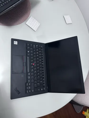 Notebook Lenovo X1 Carbon Gen 8 - Ótimo estado