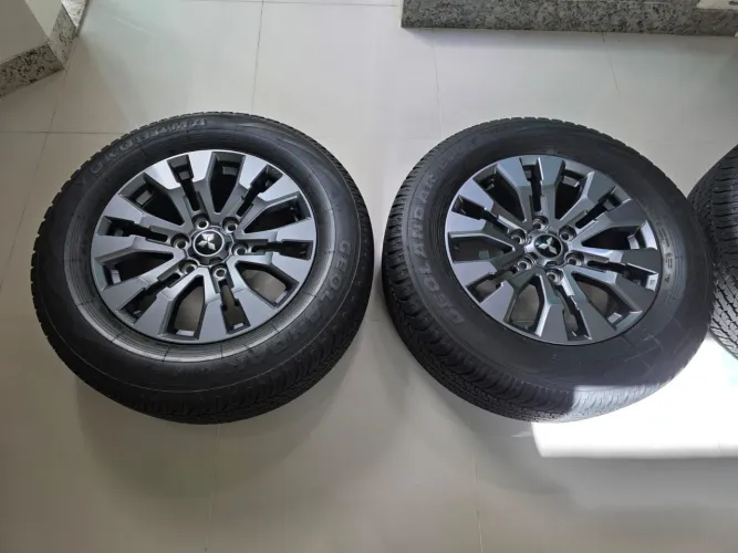 VENDE-SE JOGO DE RODAS DA L200 TRITOM 2025