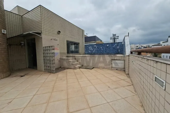 COBERTURA À VENDA NO BAIRRO CASTELO 212,90 M²  5 QUARTOS, 2 SUITES, COM PISCINA NO BAIRRO 