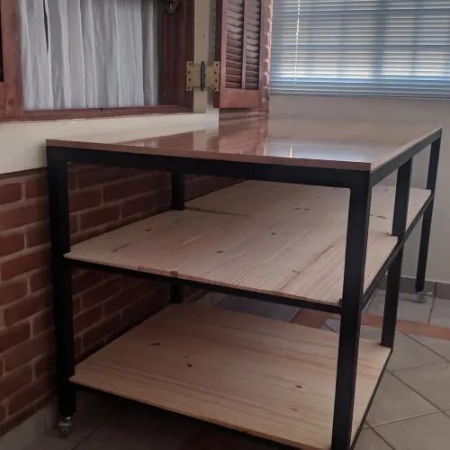 Mesa Bancada de Trabalho