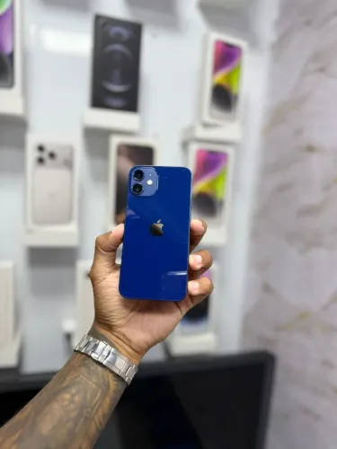 IPHONE 12 256GB<br>R$ 1.799,00