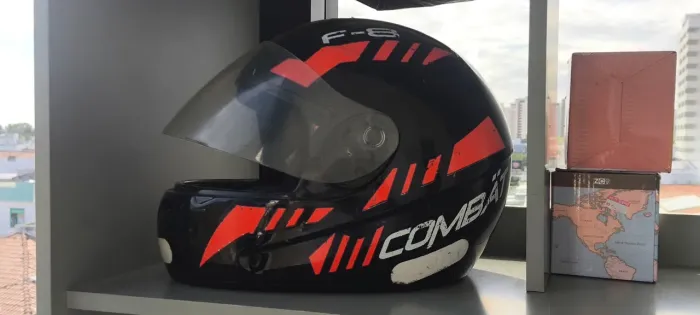 Capacete fly 56