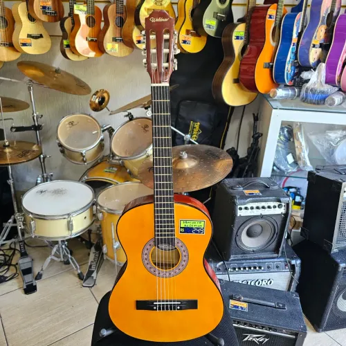 VIOLÃO DE NYLON IDEAL PARA INICIANTES
