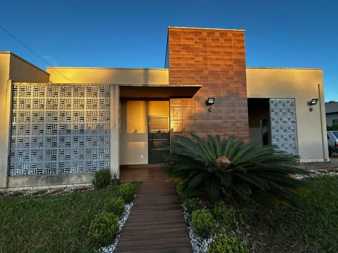 Chácara Condomínio Vale das Cachoeiras Aragoiânia/GO 170m²