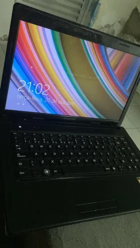 Vende-se Notebook Lenovo 