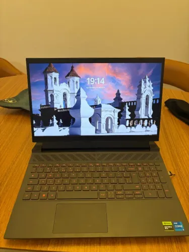 Dell G15 5530 i5 13ª Geração RTX 3050 16GB RAM SSD 512GB