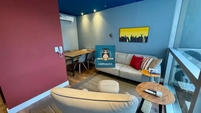 Sala comercial sem a mobilia, 32m2, 02 ares-cond., copa, 01 banh., 01 vaga.