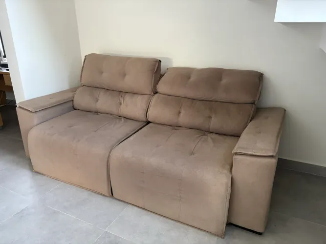 Sofá retrátil 