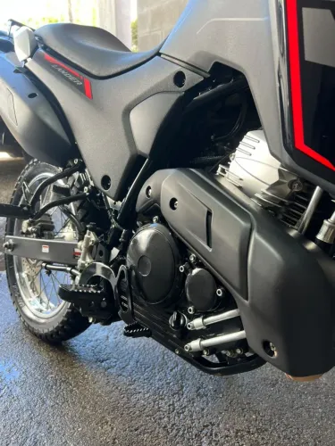 Vendo moto Lander