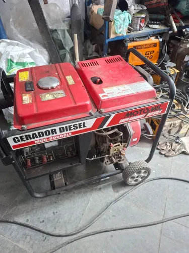Vendo gerador diesel
