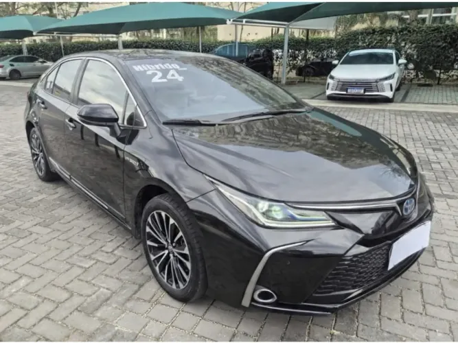 Toyota Corolla Altis Prem. Hybrid 1.8 Flex AUT 2024