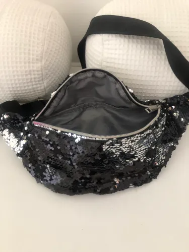 pochete de paetê preta com 4 glitter de brinde