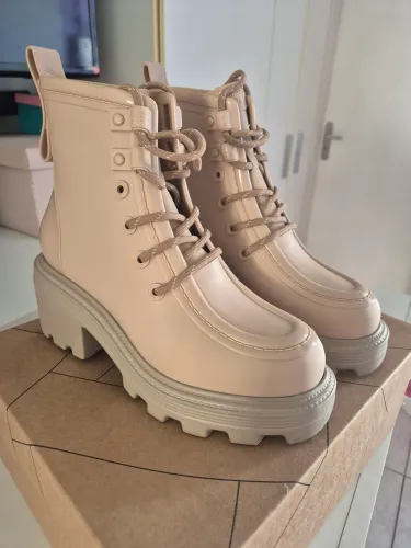 Melissa Track Boot