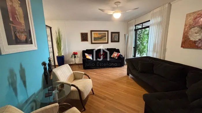 Apartamento com 3 dormitórios sendo 1 suíte no Edifício Saint Moritz em Taubaté