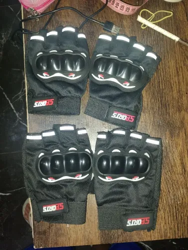 2 PARES DE LUVAS DE PROTEÇÃO PARA MOTOCICLISTAS