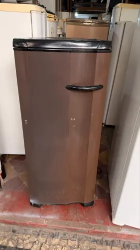 Freezer Electrolux 210 Litros