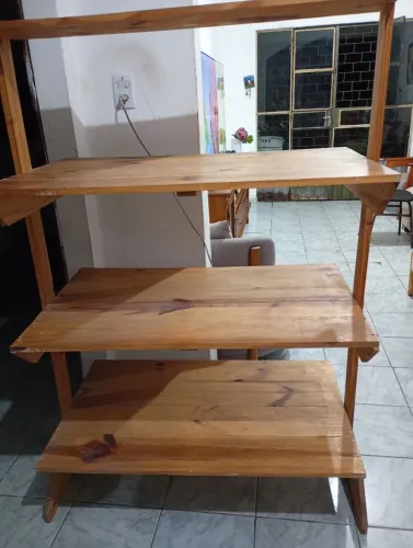 Vendo 2 Estantes para loja produtos Naturais 