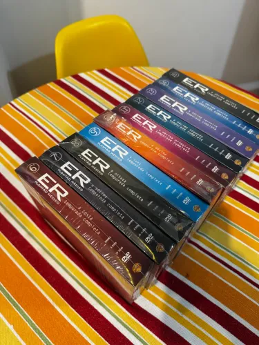 Box ER Plantão Médico - Temporadas 6 a 15