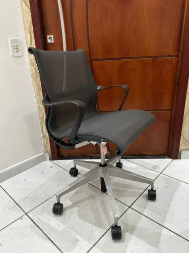 cadeira herman miller setu