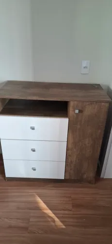 Vendo cômoda 100% MDF