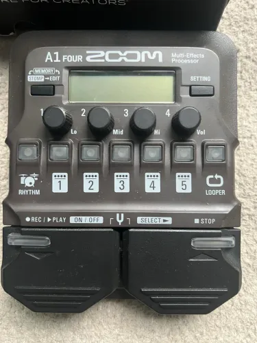 PEDALEIRA VIOLÃO ZOOM A1FOUR