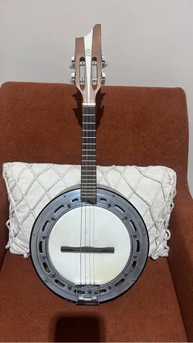 BANJO DG NOVINHO