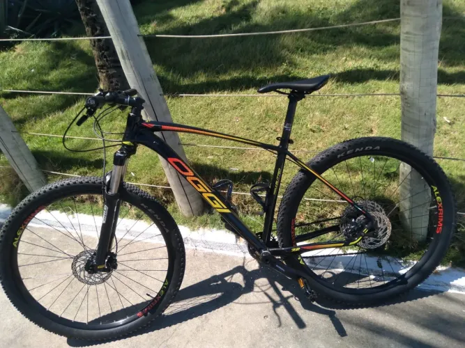 Oggi 7.2 Shimano Deore Tubeless