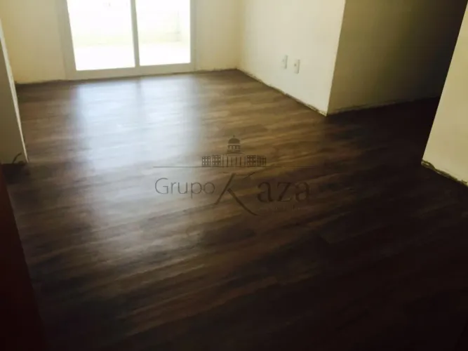 Oportunidade - Apartamento - Jardim São Dimas - Residencial Apolo - 2 Dormitórios - 60m².