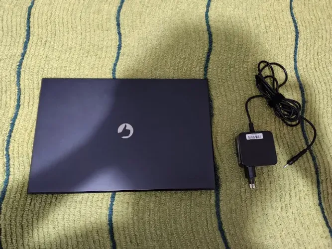 Notebook Positivo Motion Q232B - 2GB de Ram, 32Gb de disco, Win11