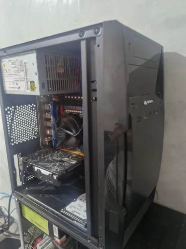 PC GAMER MUITO BOM CONFIRA!