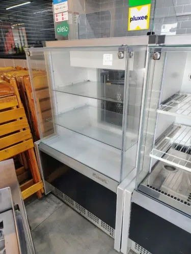 Vitrine Caixa Gelopar<br>Modelo *