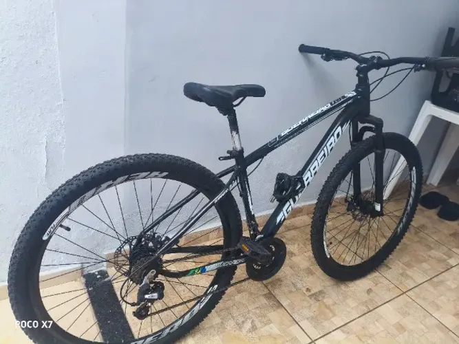 Bicicleta semi nova aro 29