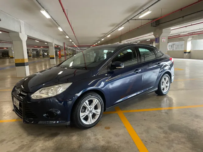Ford Focus Sedan 2.0 16v/2.0 16V Flex 4P Aut. 2015