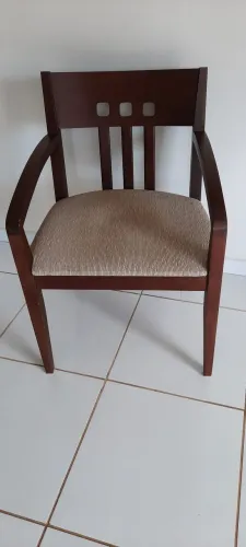 2 CADEIRAS COM BRAÇO