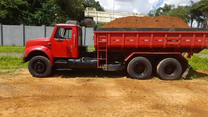 Serviço de terraplanagem