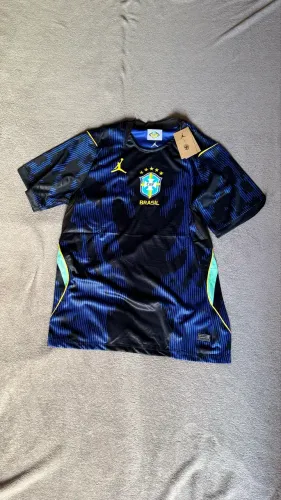 Camisa seleção bordada