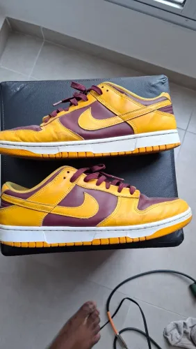 tênis Nike dunk low 44 Midas gold