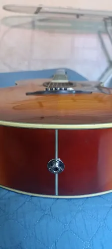 IMPERDIVEL VENDO VIOLAO DE 2000 POR 800