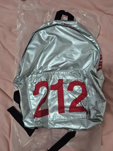 Mochila Prata 212 Carolina Herrera
