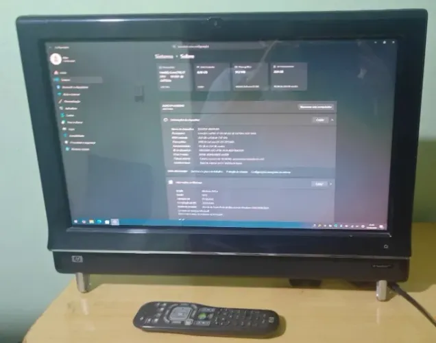 HP TouchSmart 600 AIO 23 Full HD i7 m620 Geforce gt 230 8gb ram 240gb ssd