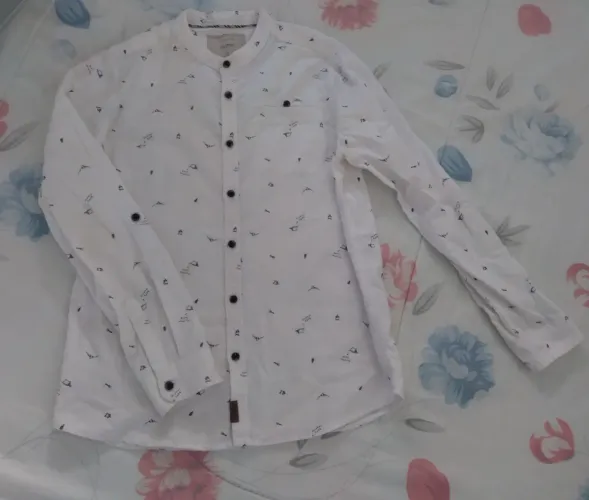 Camisa infantil gola padre manga longa tamanho 12