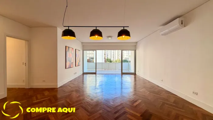 Higienópolis| Reformado | 3 Dorm. | 202 m² | 1 Vaga | Varanda