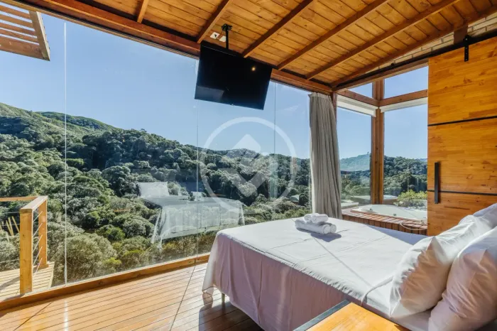 Chalé na Montanha em Vistas de Anitás codigo: 329727